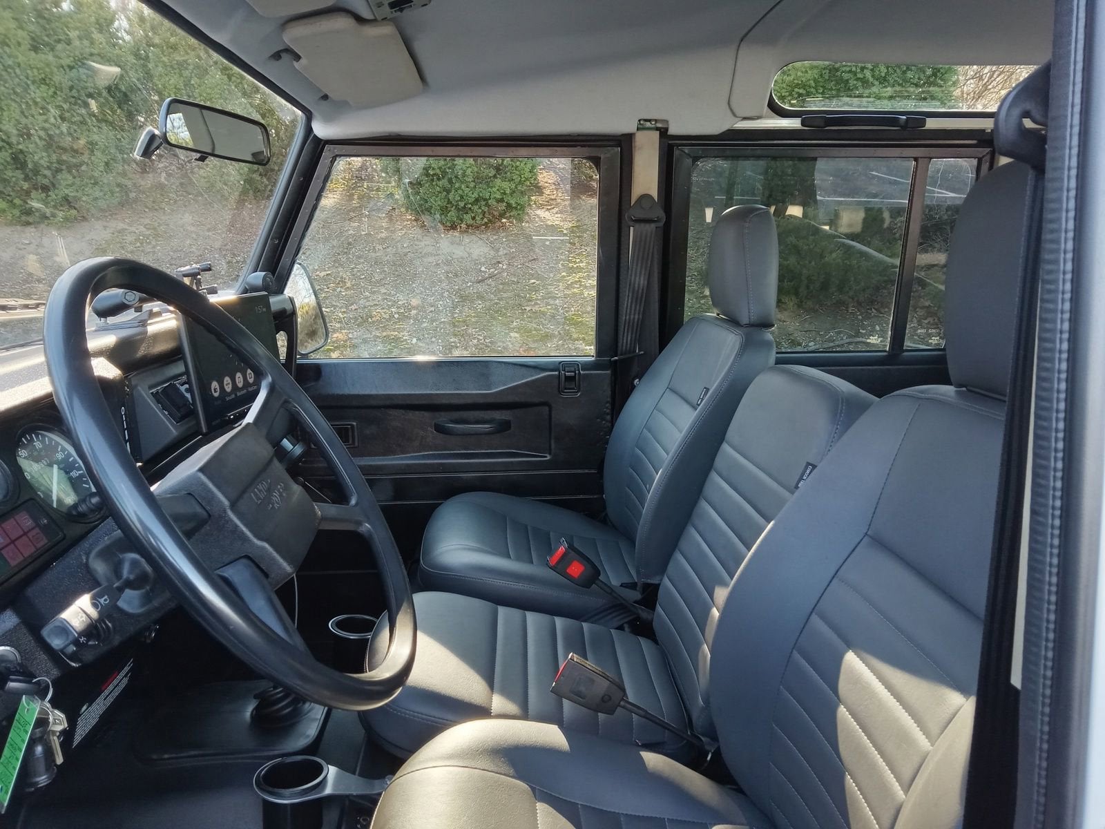 1987 Land Rover DEFENDER Base