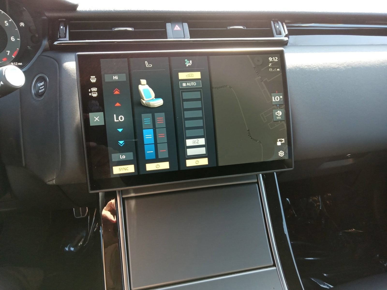 2024 Land Rover Range Rover Velar Dynamic SE