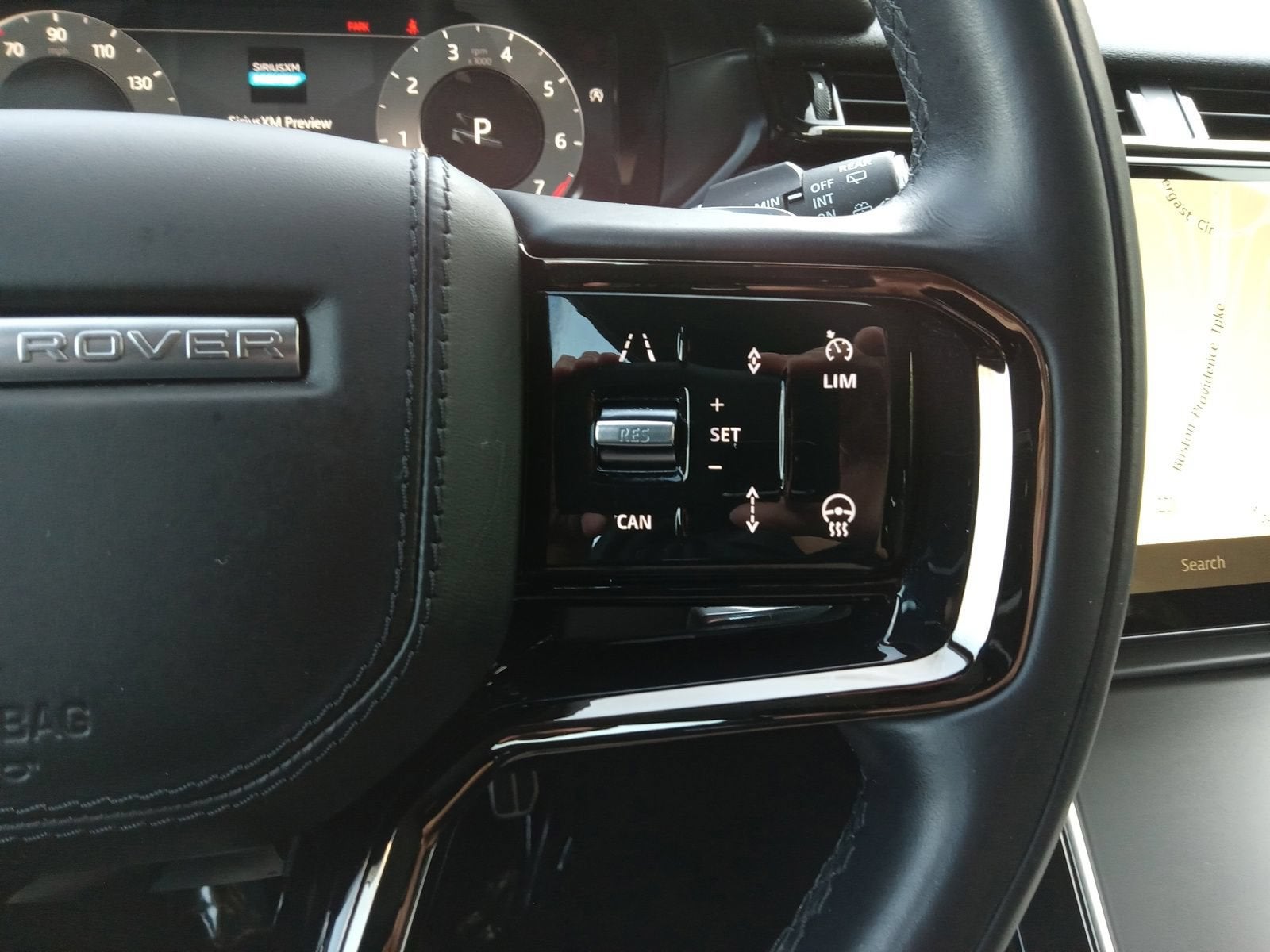 2024 Land Rover Range Rover Velar Dynamic SE