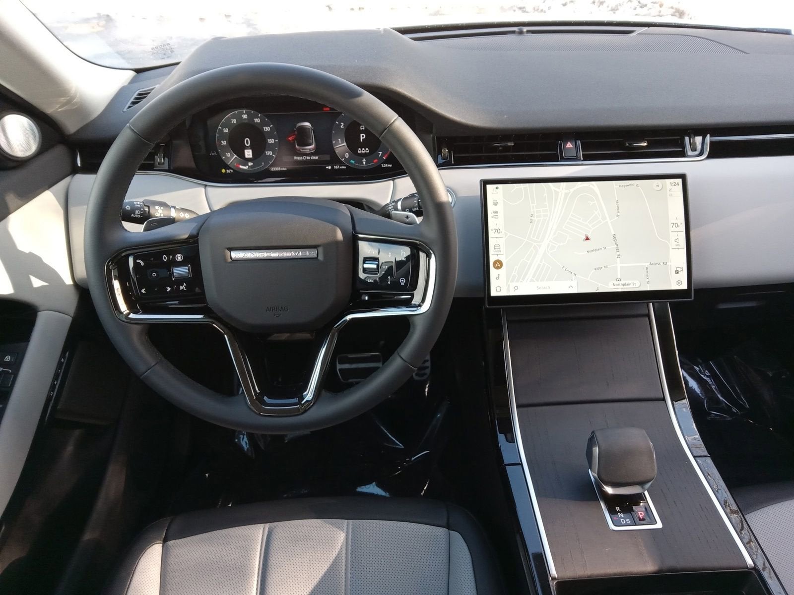 2025 Land Rover Range Rover Evoque Dynamic SE