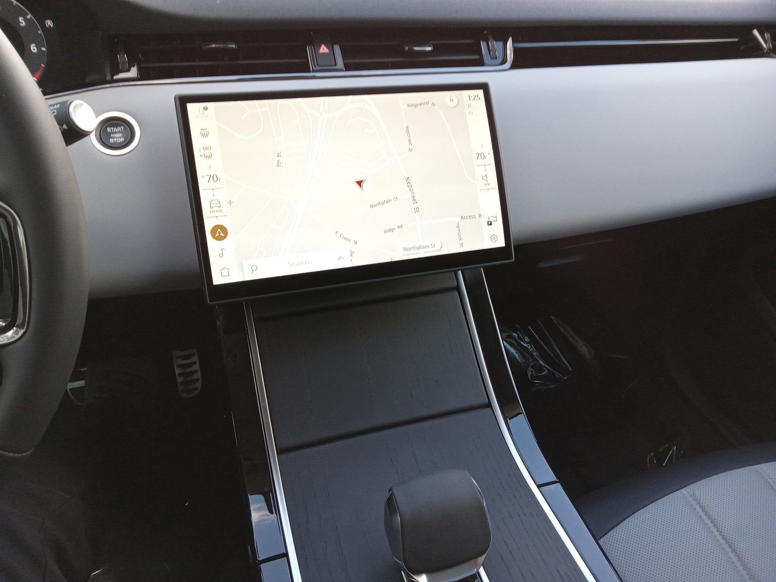 2025 Land Rover Range Rover Evoque Dynamic SE