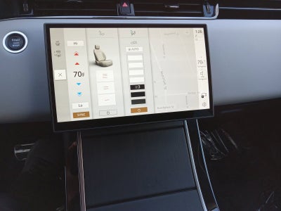 2025 Land Rover Range Rover Evoque Dynamic SE