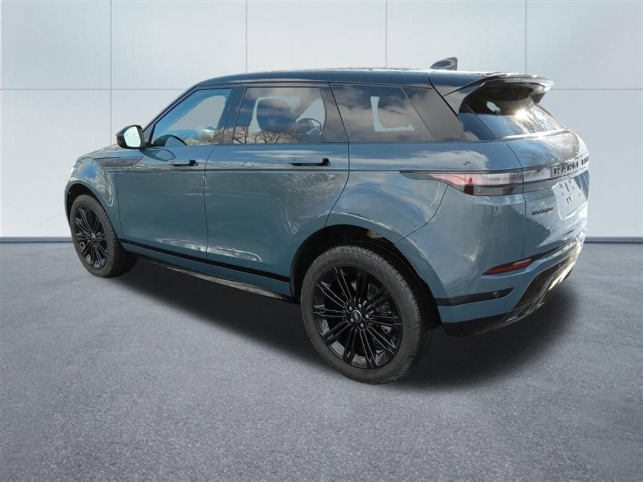 2025 Land Rover Range Rover Evoque Dynamic SE