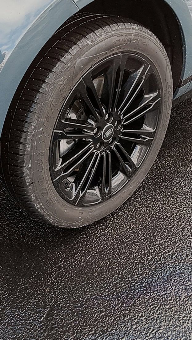 2025 Land Rover Range Rover Evoque Dynamic SE