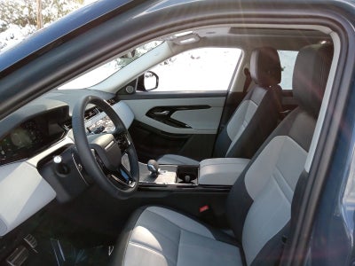 2025 Land Rover Range Rover Evoque Dynamic SE