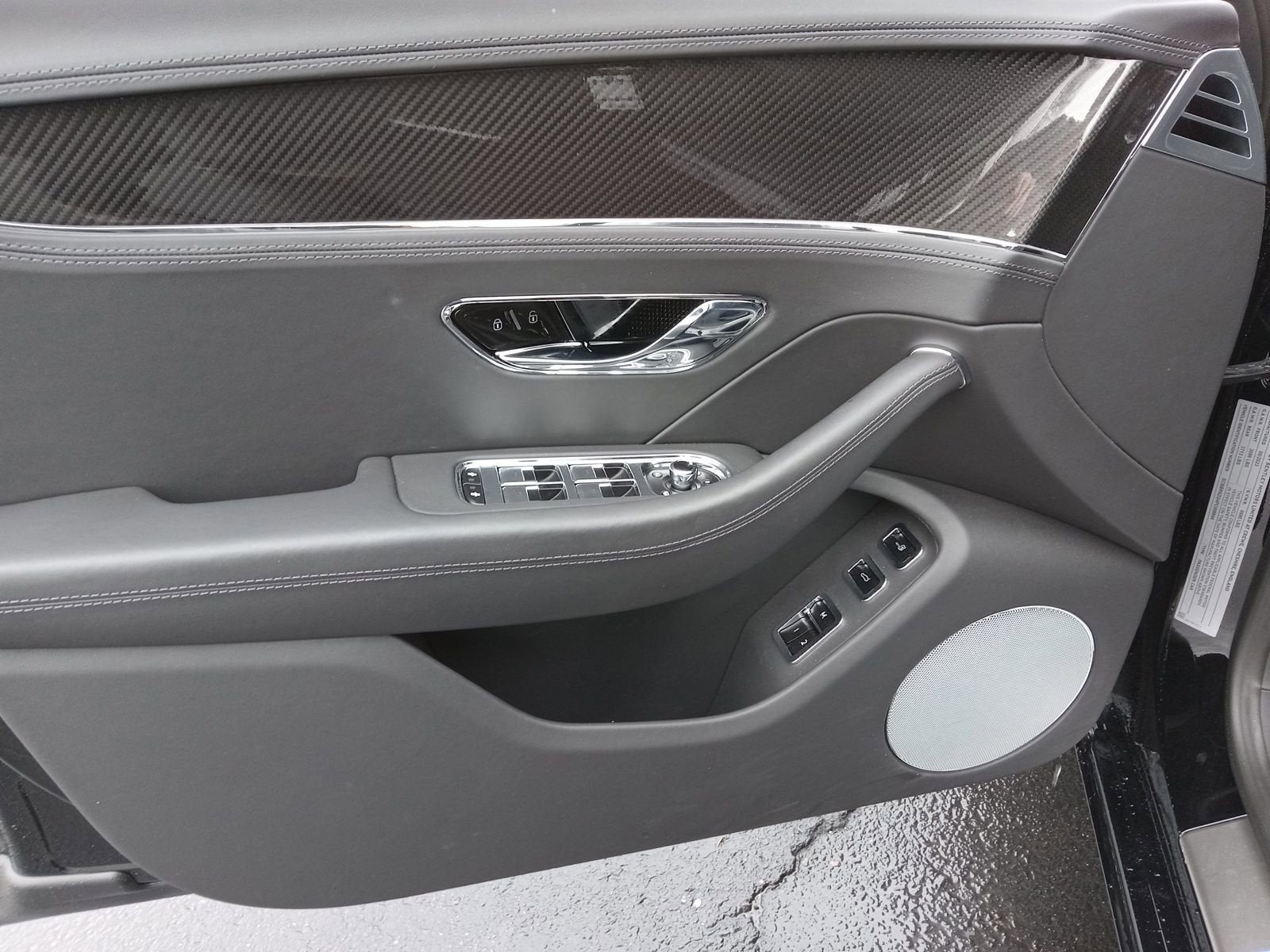 2023 Bentley Flying Spur Hybrid V6