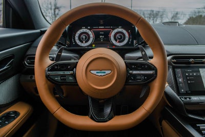 2025 Aston Martin Vanquish Base