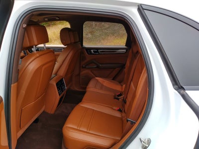 2022 Porsche Cayenne S