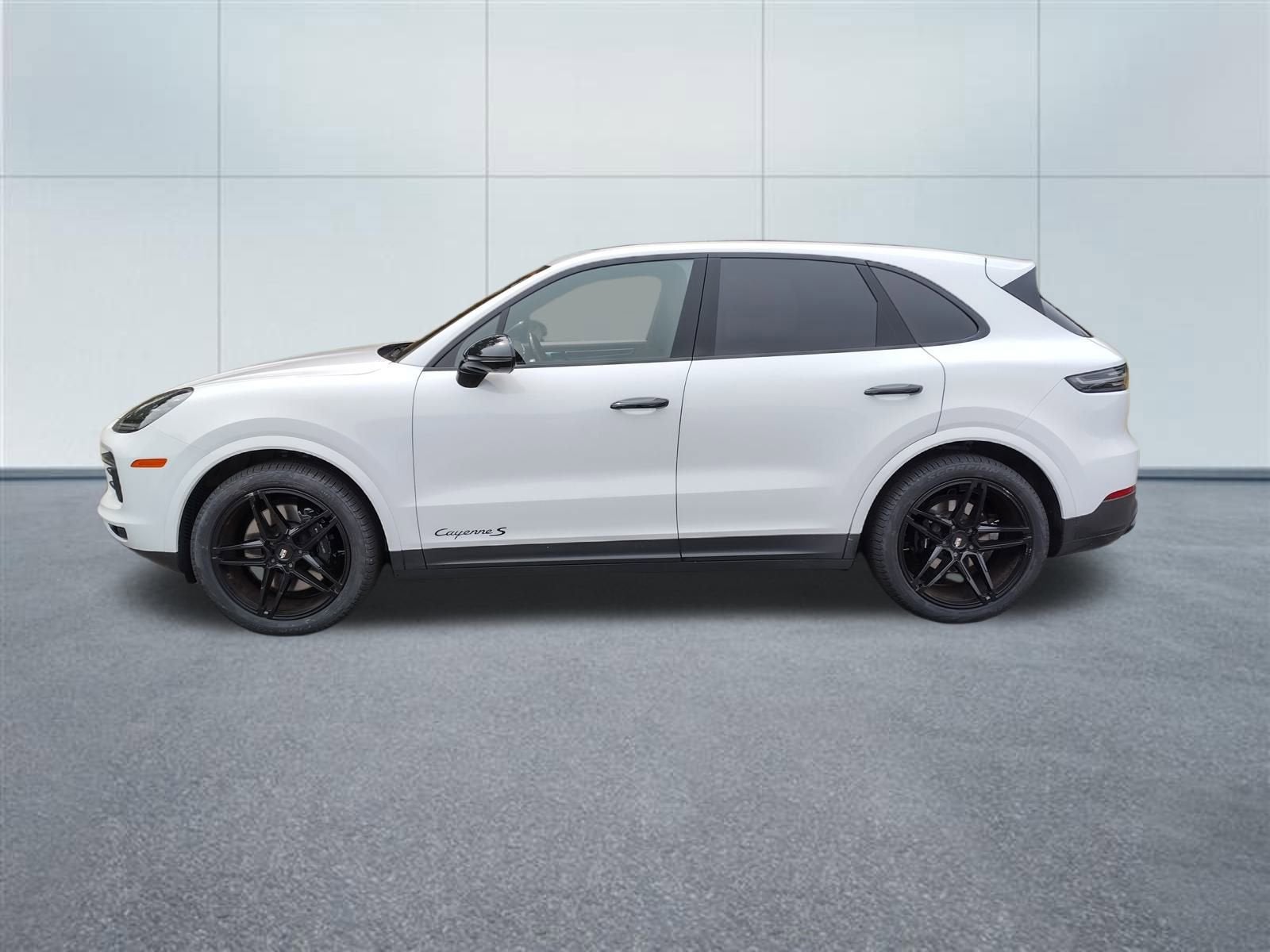 2022 Porsche Cayenne S