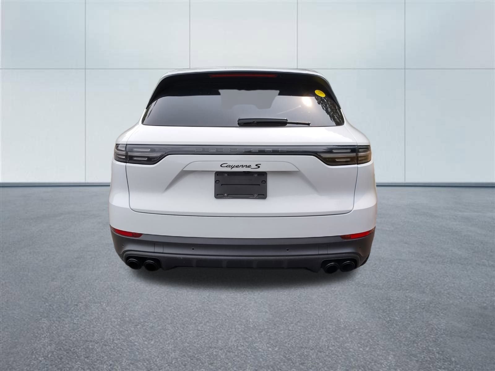 2022 Porsche Cayenne S