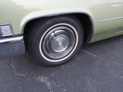 1969 Cadillac DEVILLE Base