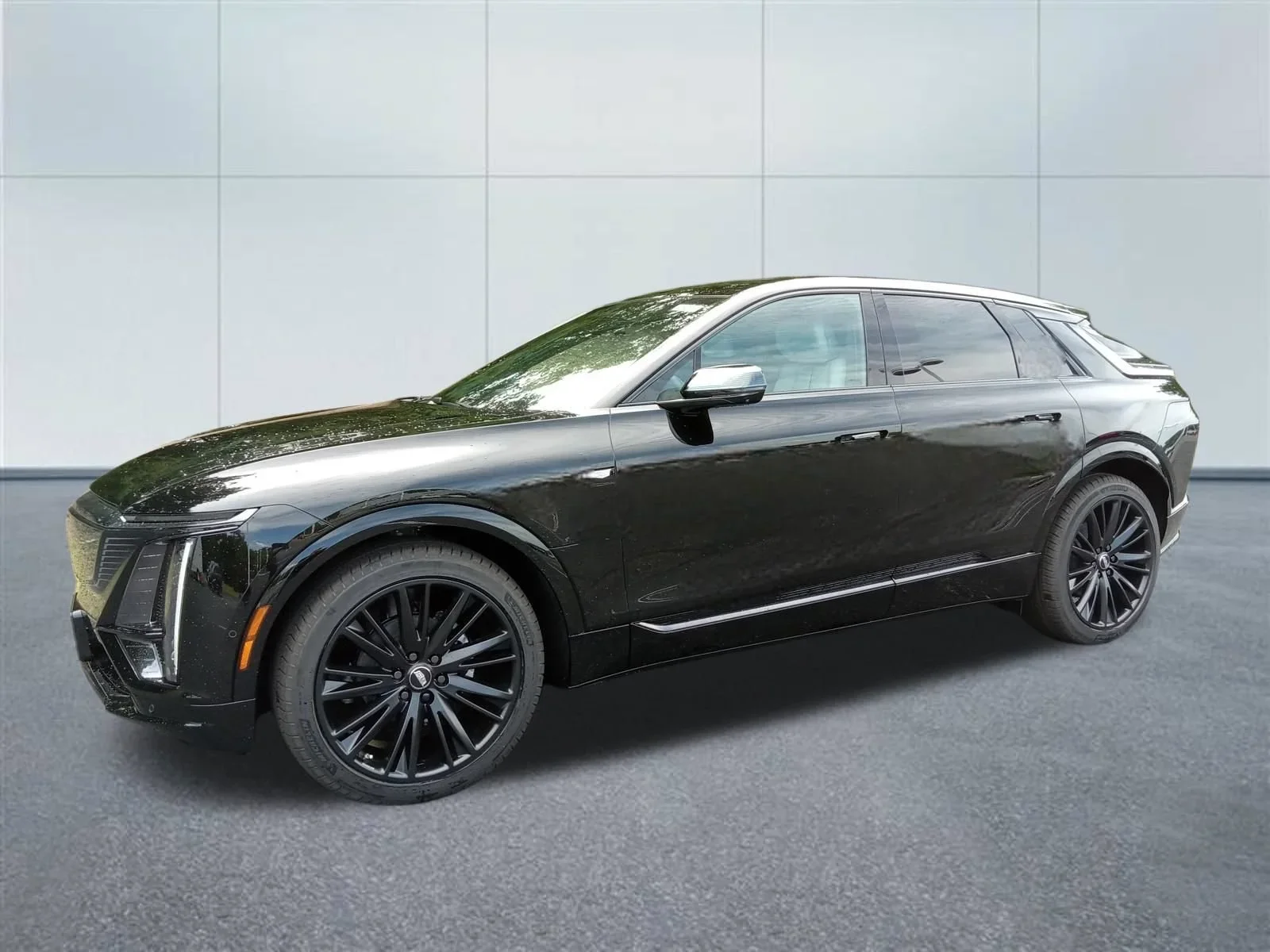 Cadillac Escalade IQ luxury electric SUV 